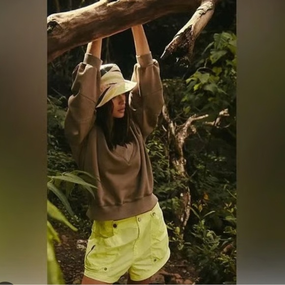 Free people movement new heights neon yellow medium nwot - Picture 1 of 2